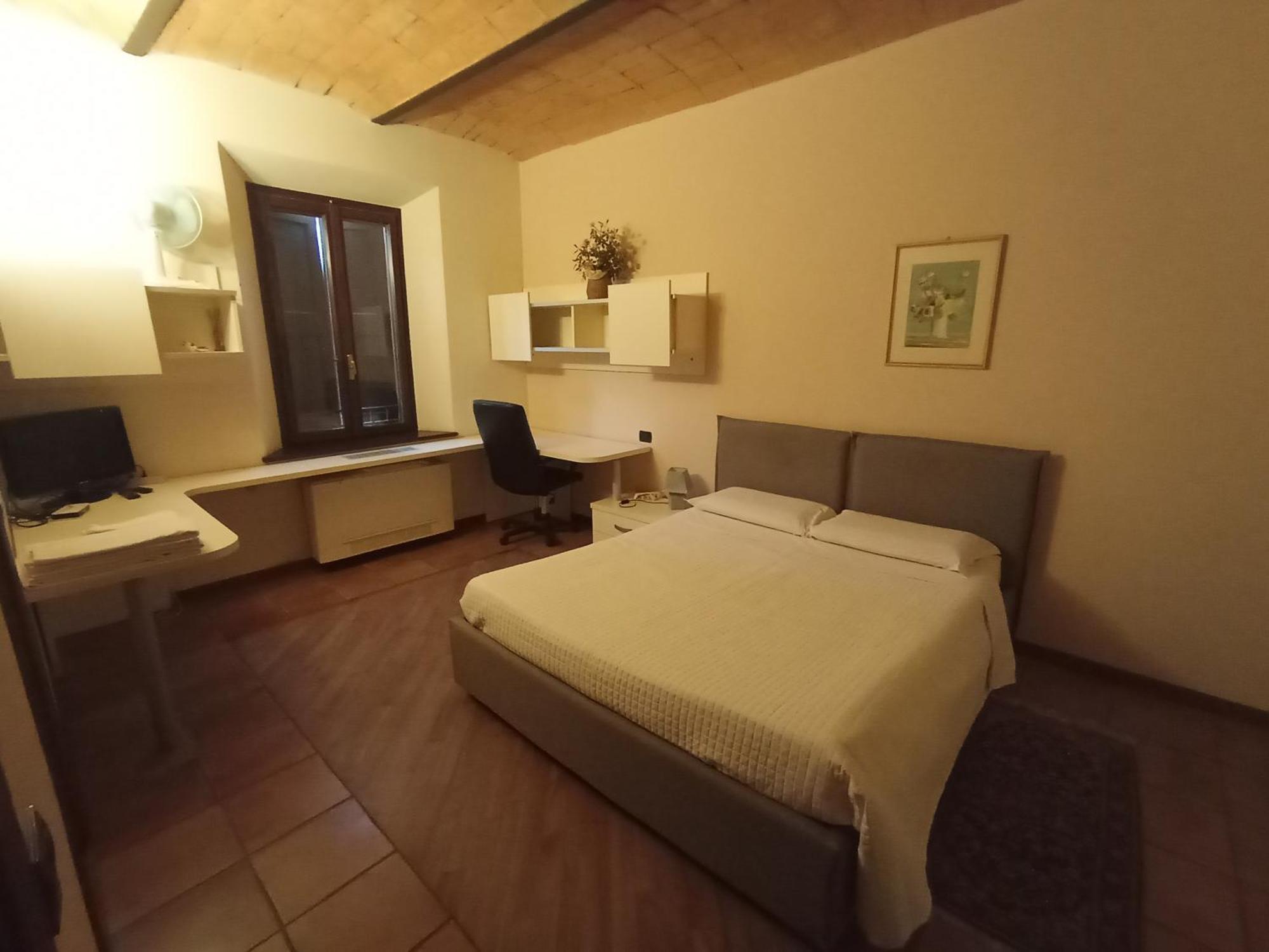 Da Maxim Hotel Карпи Екстериор снимка